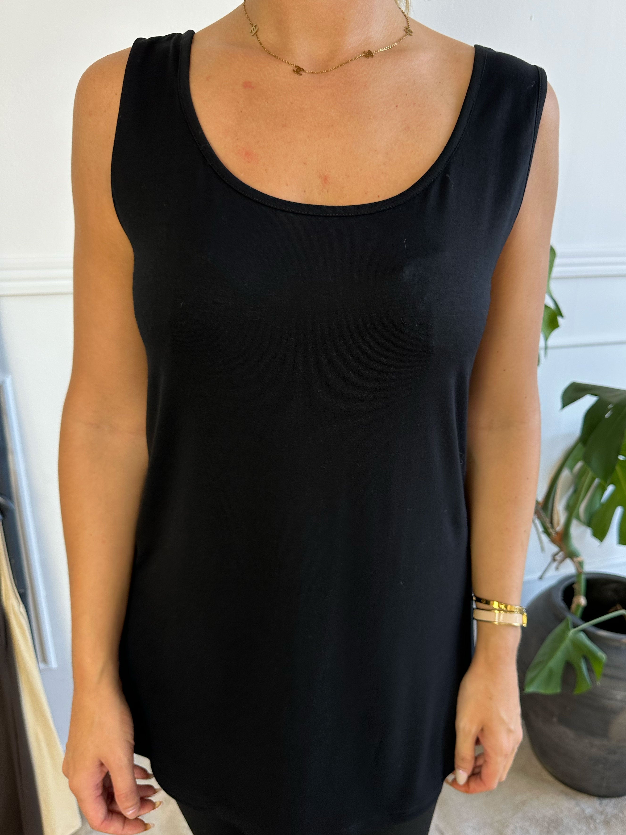 Otine Top - Basic topp i plain färger